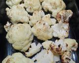 Foto del paso 4 de la receta: Ensalada de coliflor al curry con restos de pan