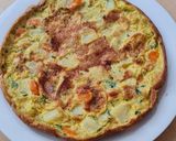 Foto del paso 3 de la receta: Tortilla de papa y zanahoria rica en prebióticos 🥔 🥕 ideal para llevar al trabajo o escuela
