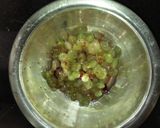 A picture of step 1 of Pulpy Grape Shot.