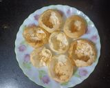 A picture of step 4 of Corn Puri Chat.