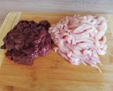 Egyszerű zöldborsós májas csirkepörkölt recept fázis 1 fotója