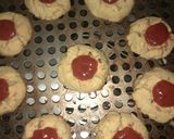 Foto del paso 3 de la receta: Pepas low carbs con mermelada de frutillas light
