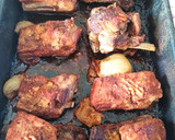 Omlós, fokhagymás sült oldalas recept fázis 2 fotója