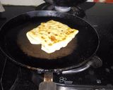A picture of step 7 of Lifafa paratha.