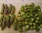 A picture of step 1 of Prawn and asparagus quiche.