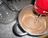 Foto del paso 4 de la receta: Bizcocho con cobertura de chocolate