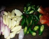 Foto langkah ke 2 dari resep Tumis tempe tahu cabe ijo manis pedas ala Mama Kina.
