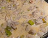 Foto del paso 4 de la receta: Pollo al verdeo y puerro súper tierno y sabroso