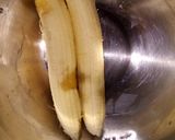 A picture of step 1 of Banana and coconut cake.