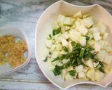 A picture of step 1 of Raw Papaya veg.