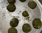 A picture of step 4 of Matcha Cookies.