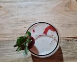 Foto langkah ke 2 dari resep Korean Style Strawberry Milk.