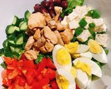 A picture of step 1 of Cobb Salad.