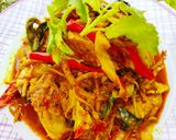 รูปขั้นตอนการทำที่ 4 ของ ผัดเผ็ดสันคอหมูพริกแกงใต้