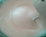 Foto langkah ke 5 dari resep Bolu kukus pandan putih telur.