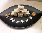 खोवा ओर खजूर की बर्फी (Khoya aur khajoor ki barfi recipe in Hindi) रेसिपी चरण 1 फोटो