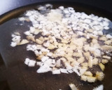 Foto del paso 2 de la receta: Tortilla de patata al ajo