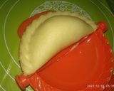 Foto langkah ke 4 dari resep Kibinai (Lithuanian Meat Pies) Isi Daging Ayam.