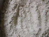 मिक्स धान्याची भाकरी(बेरड्याची) (Mix Dhanyachi Bhakri Recipe In Marathi)