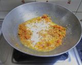A picture of step 3 of Roti upma.