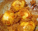 ডিম কষা (Dim kosa recipe in bengali) রেসিপির ধাপ 4 ছবি