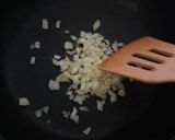 Foto langkah ke 1 dari resep Japanese Hambagu.
