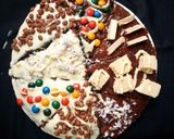 A picture of step 4 of Brownie Pizza.