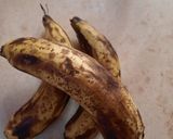 A picture of step 1 of Banana Fritters.