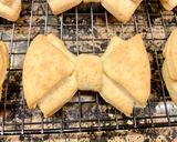Foto del paso 9 de la receta: Galletas “ Lacitos de vainilla “
