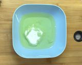 A picture of step 1 of Soufflé Omelette.