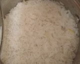 Foto del paso 5 de la receta: Verduras salteadas con pollo y arroz blanco!! 🥙