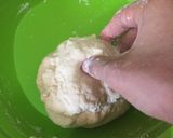 Foto langkah ke 1 dari resep Pizza teflon simple.