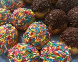 Foto langkah ke 10 dari resep Donat Mini.