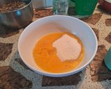 Foto del paso 1 de la receta: Bizcochuelo de reyes con crema pastelera y membrillo