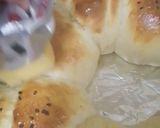 A picture of step 8 of Mini Butter Buns.