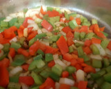 Foto del paso 2 de la receta: Pollo con tomate