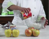 Foto del paso 1 de la receta: Ensalada popurrí de manzanas
