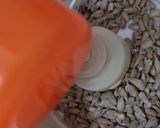 Foto del paso 1 de la receta: Rawmesan o "queso" rallado vegetal 🌻 vegano