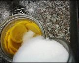 A picture of step 9 of Fresh lemon juice in jar|| and lemonade.