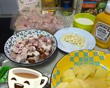A picture of step 1 of Creamy Chicken Pie.