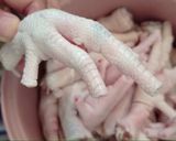 Foto langkah ke 2 dari resep Ceker ayam tanpa tulang.