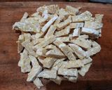 Foto langkah ke 3 dari resep Tumis Bunga Pepaya dengan Tempe dan Ikan Cue.