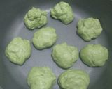 Foto langkah ke 3 dari resep Roti Kasur Pandan.
