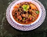 A picture of step 7 of Paddy Straw Mushroom And Peas Curry.