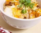 รูปขั้นตอนการทำที่ 8 ของ โอยาโกะด้ง/ข้าวหน้าไก่ตุ๋น/ข้าวหน้าไก่ใส่ไข่(親子丼)