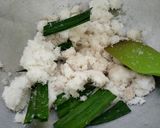 Foto langkah ke 1 dari resep Roti Pandan isi Unti Kelapa.
