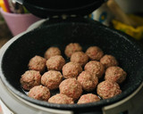 Foto del paso 3 de la receta: Albóndigas a la jardinera 👩‍🌾