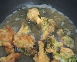 Foto langkah ke 4 dari resep Brokoli goreng tepung.
