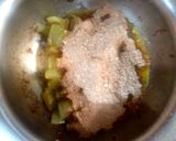 A picture of step 5 of Raw tomatoe sabzi.