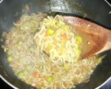 A picture of step 4 of Maggi soup.
